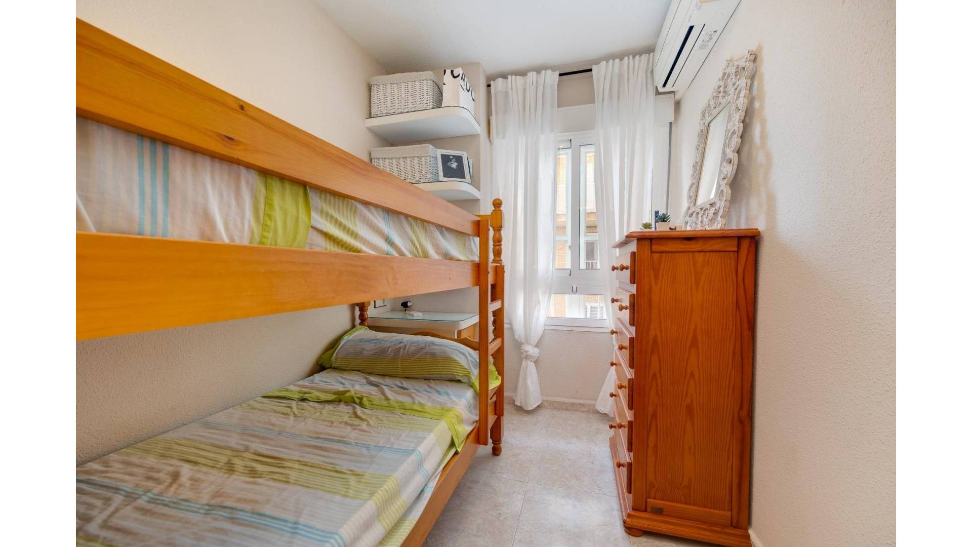 Second hand - Apartment - Torrevieja - Playa de los Naufragos