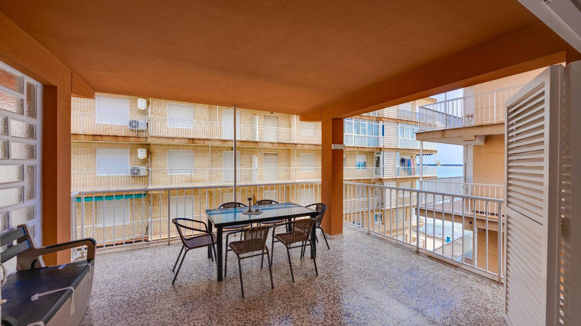 Second hand - Apartment - Torrevieja - Playa de los Naufragos