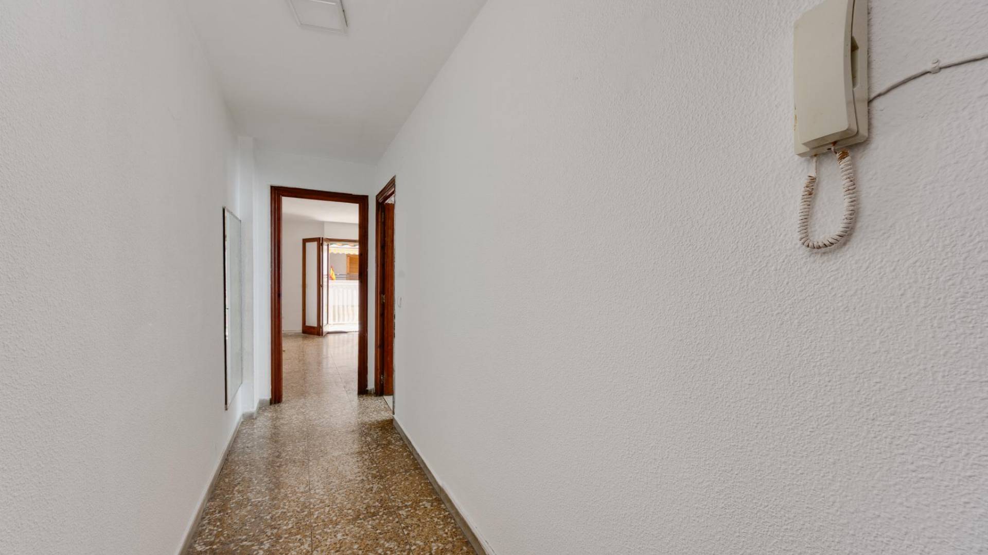 Second hand - Apartment - Torrevieja - Playa del Acequión