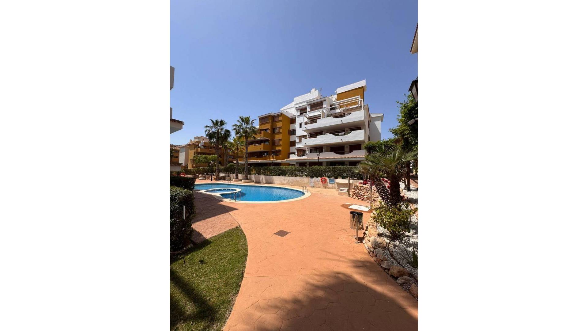 Second hand - Apartment - Torrevieja - Punta Prima