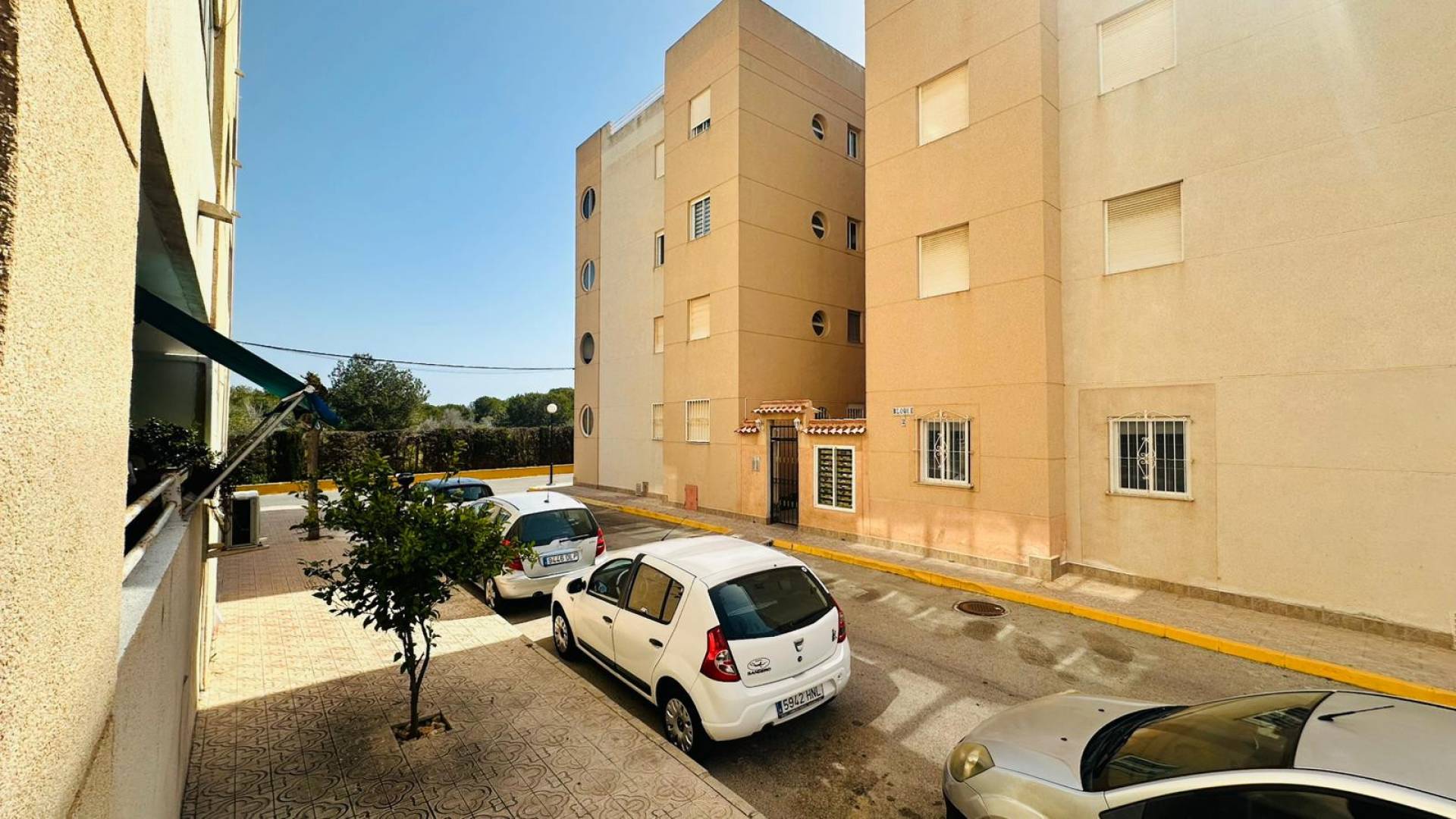 Second hand - Apartment - Torrevieja - Urbanización San Luis