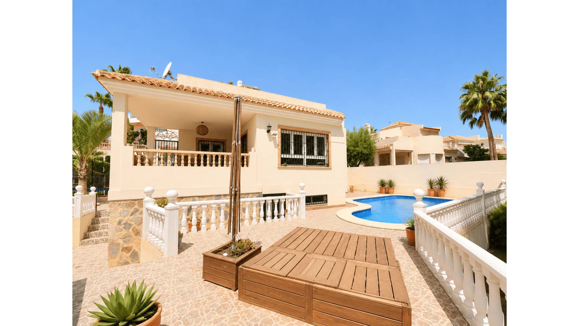 Second hand - Casa o Chalet Independiente - Orihuela Costa