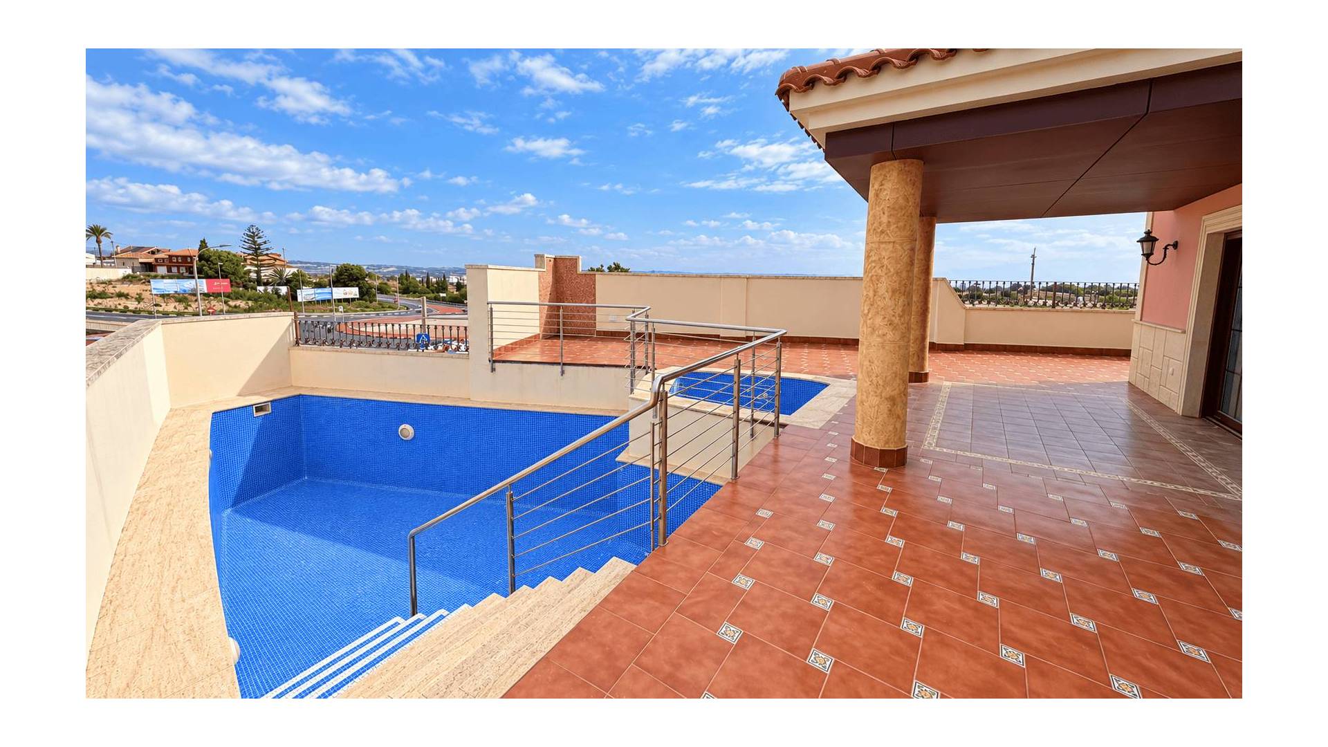 Second hand - Casa o Chalet Independiente - San Miguel de Salinas