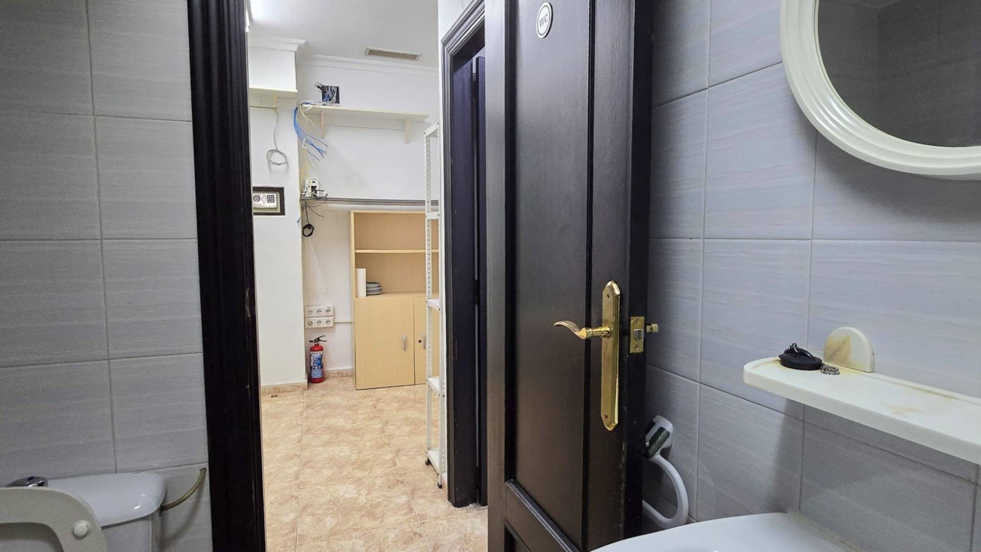 Second hand - Commercial premises - Guardamar del Segura - Centro