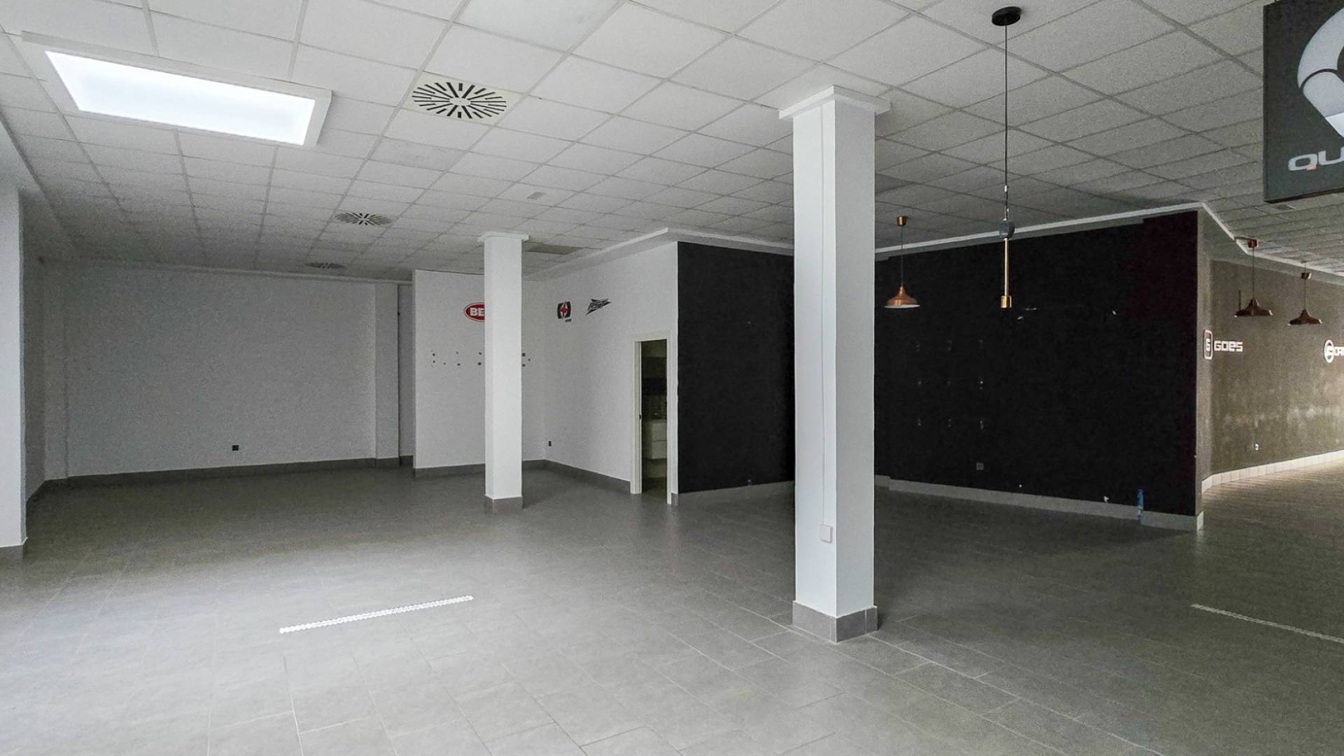 Second hand - Commercial premises - Guardamar del Segura - Centro
