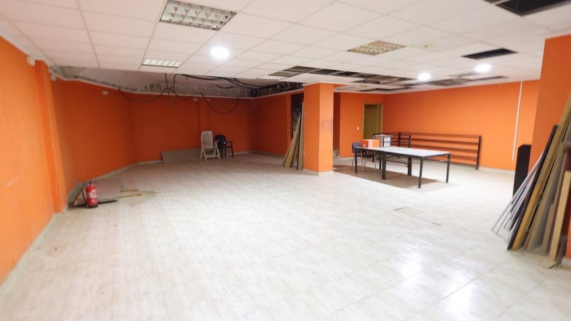 Second hand - Commercial premises - Torrevieja - Estacion de autobuses