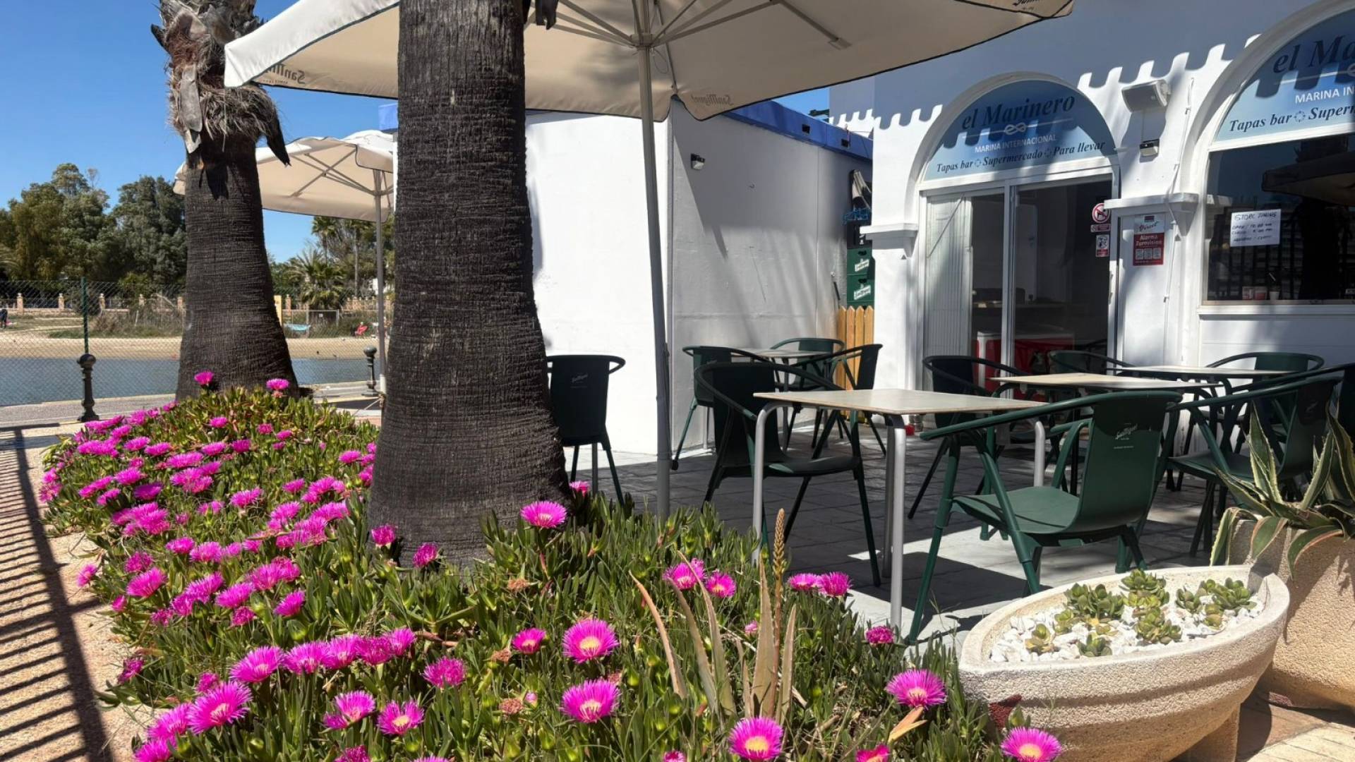 Second hand - Commercial premises - Torrevieja - Puerto