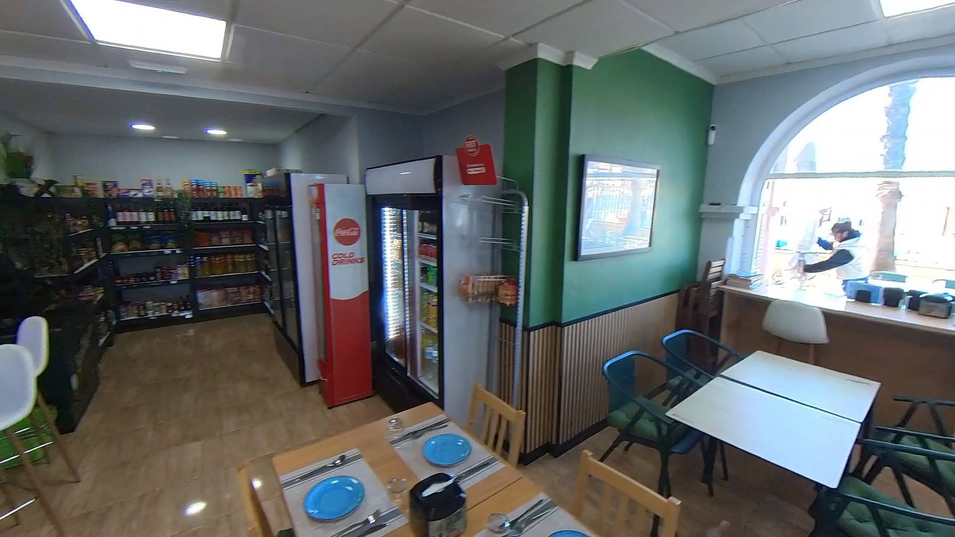 Second hand - Commercial premises - Torrevieja - Puerto