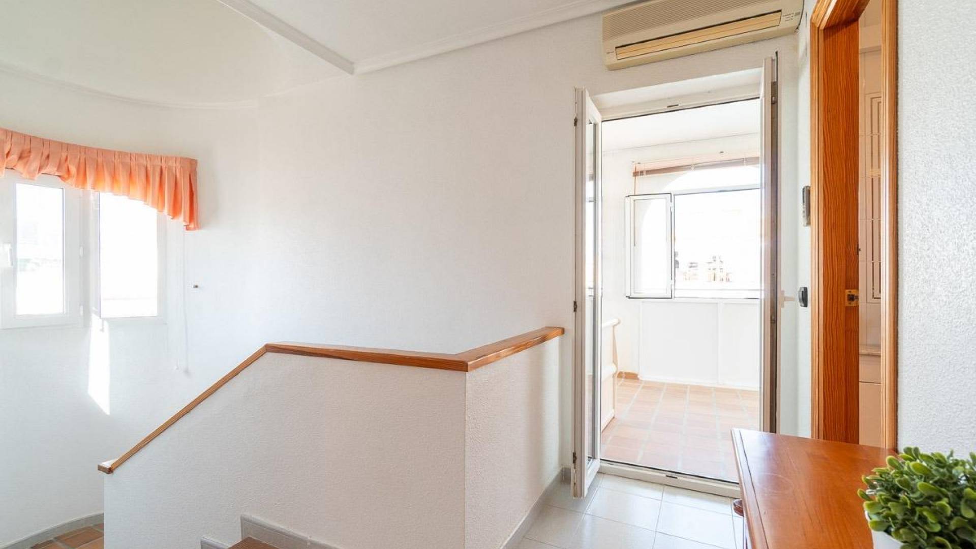 Second hand - Duplex - Orihuela Costa - Playa Flamenca