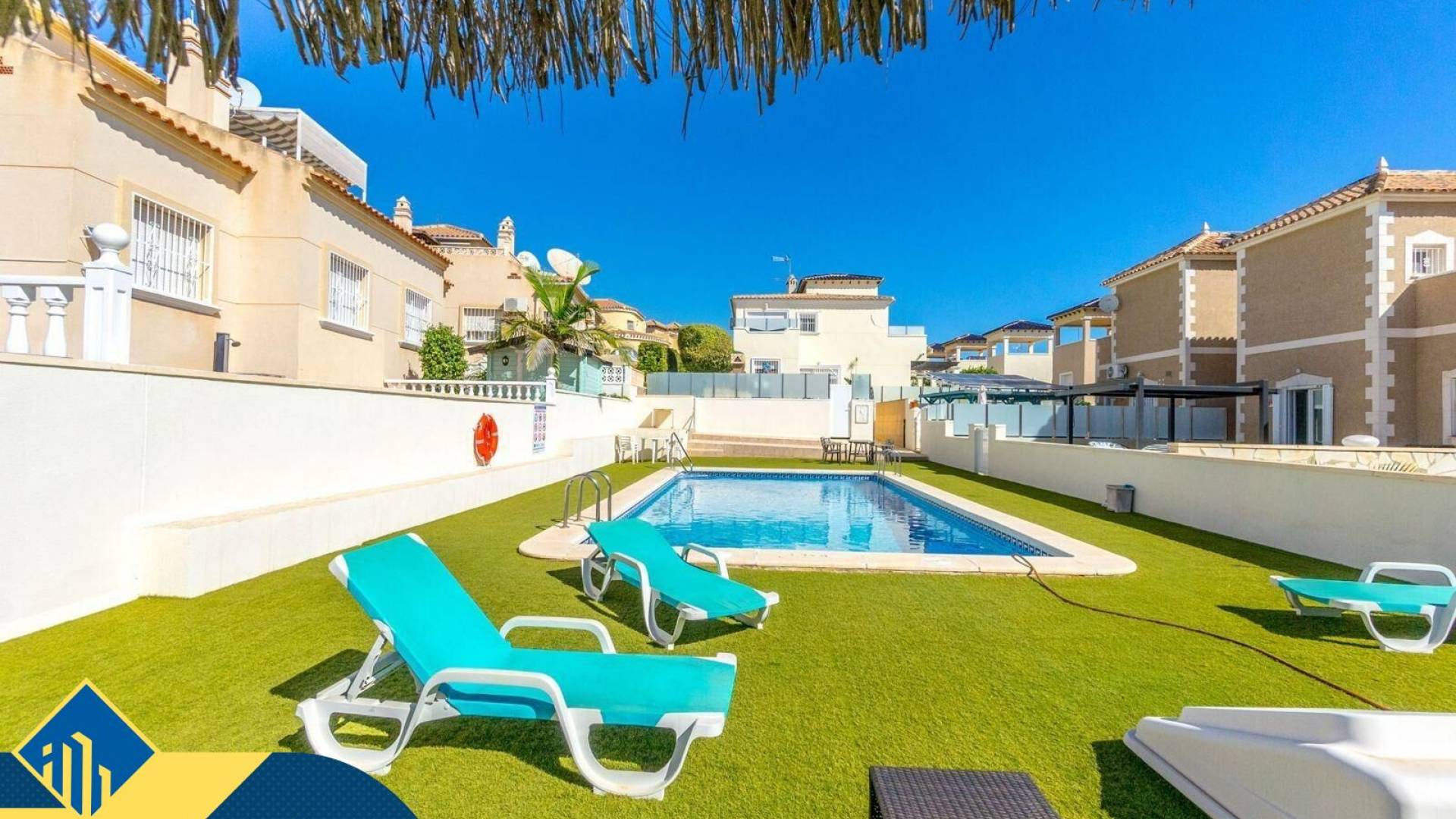 Second hand - Duplex - San Miguel de Salinas - Las Filipinas