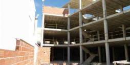 Second hand - Edificio - Los Montesinos - Centro
