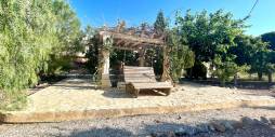 Second hand - Finca Country Property - Crevillente