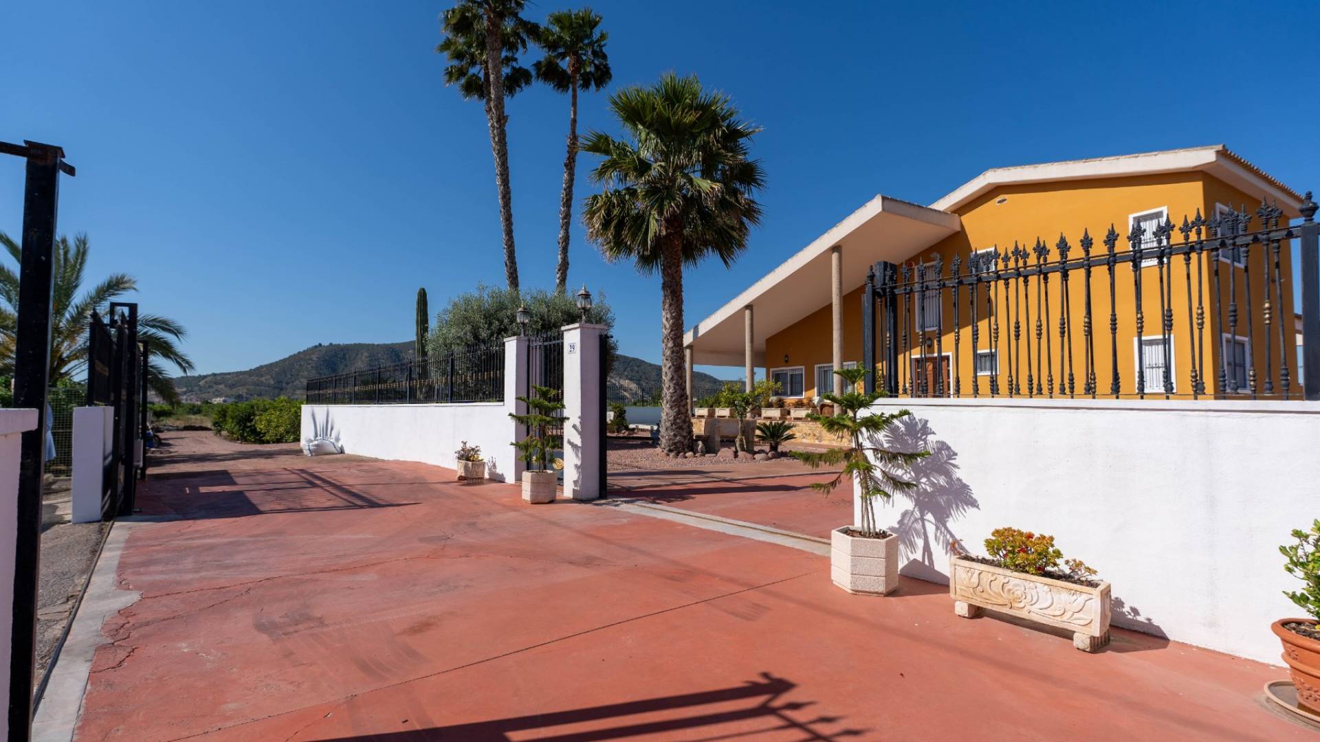 Second hand - Finca Country Property - Orihuela