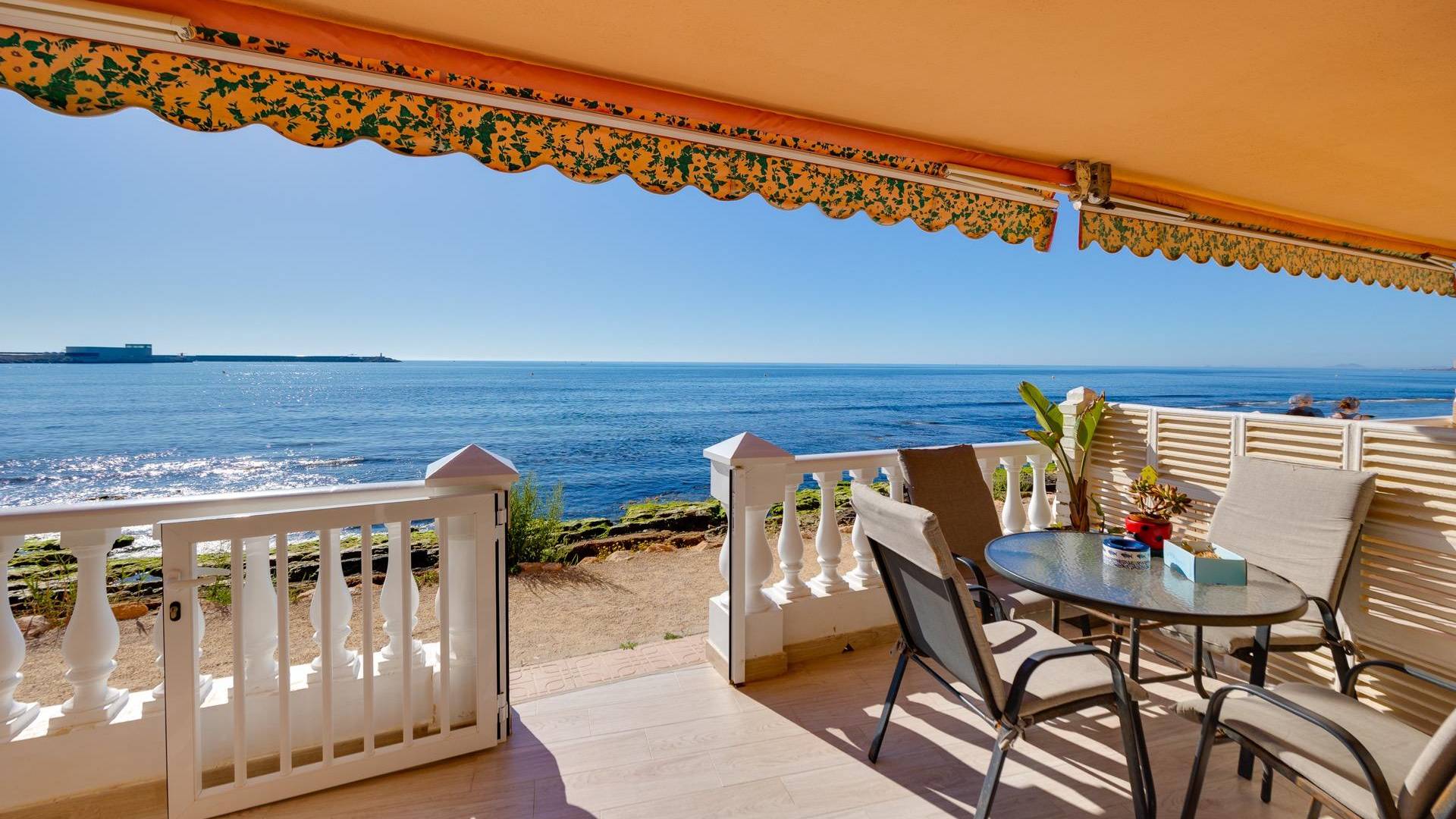 Second hand - ground-floor - Torrevieja - Playa de los Naufragos