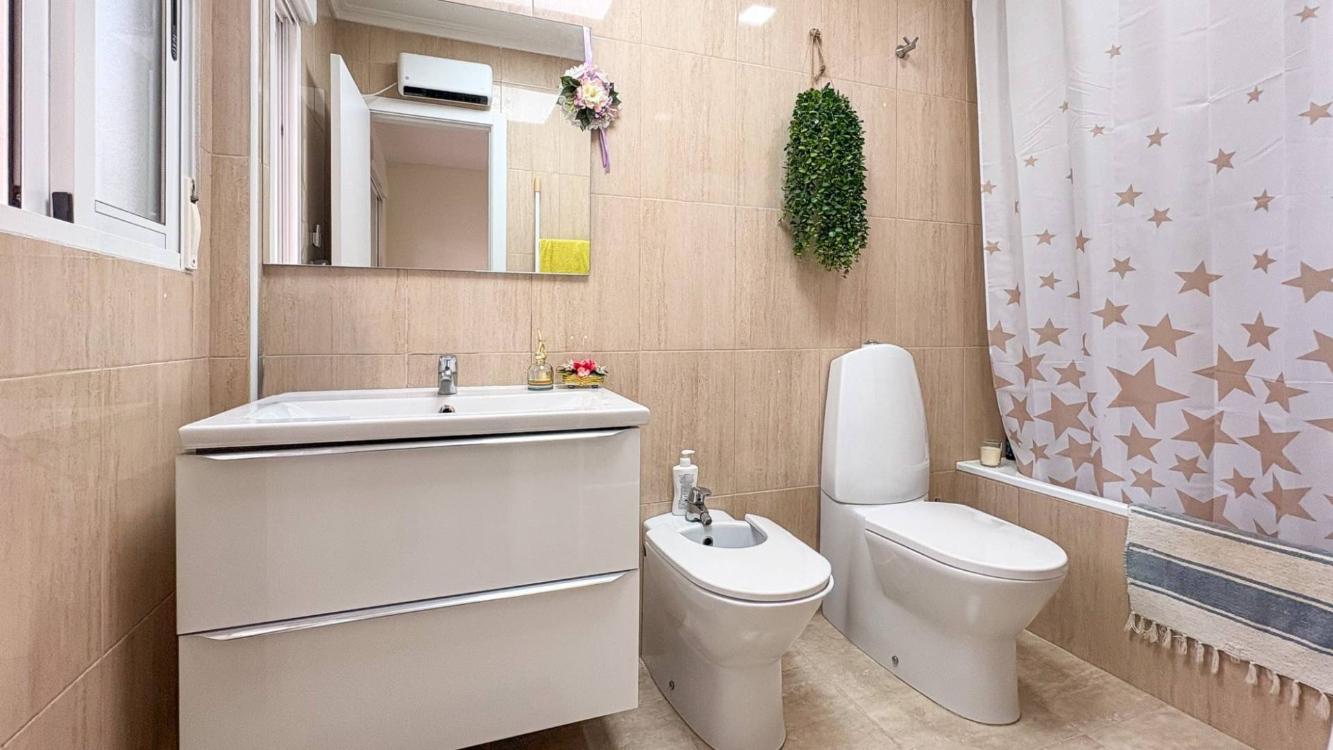 Second hand - House - Townhouse - Arenales del Sol