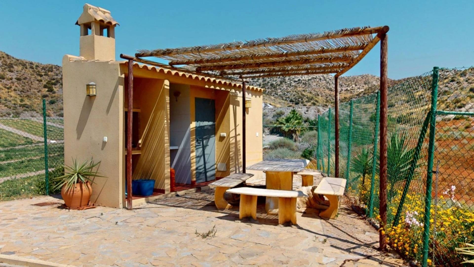 Second hand - Independent villa - Águilas