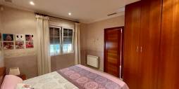 Second hand - Independent villa - Albatera