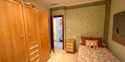 Second hand - Independent villa - Albatera