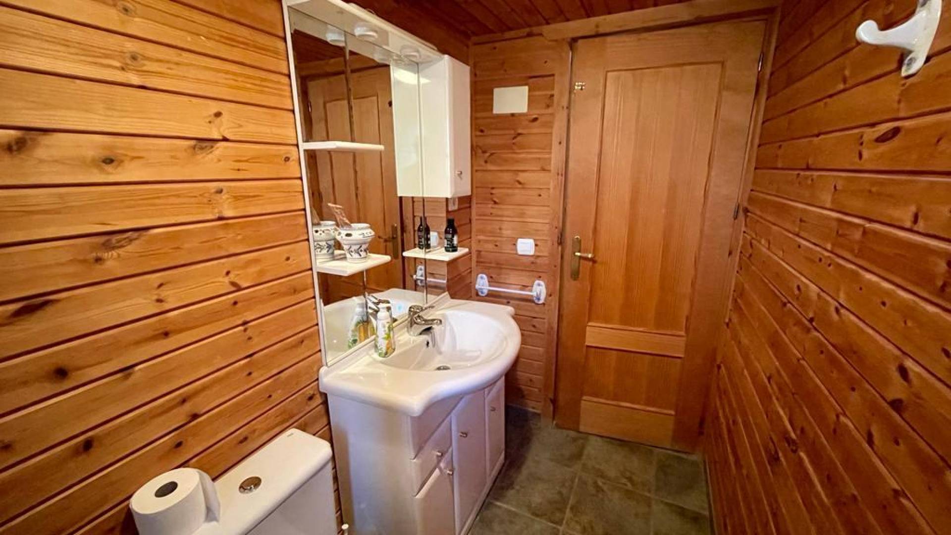 Second hand - Independent villa - Albatera