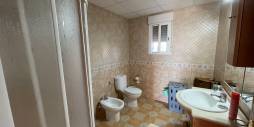 Second hand - Independent villa - Albatera