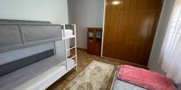 Second hand - Independent villa - Albatera