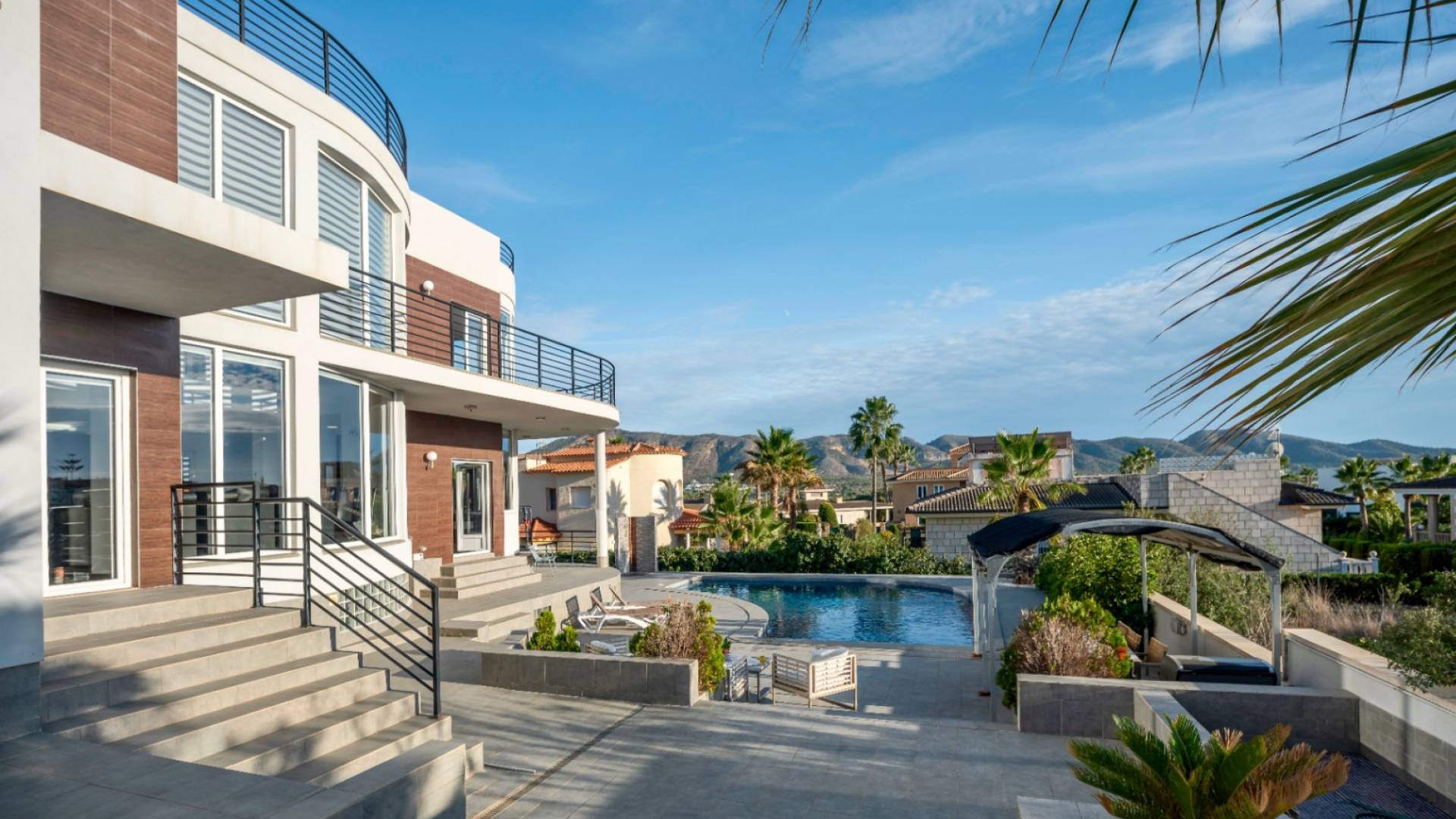 Second hand - Independent villa - Alfas del Pi - Alfaz del Pí