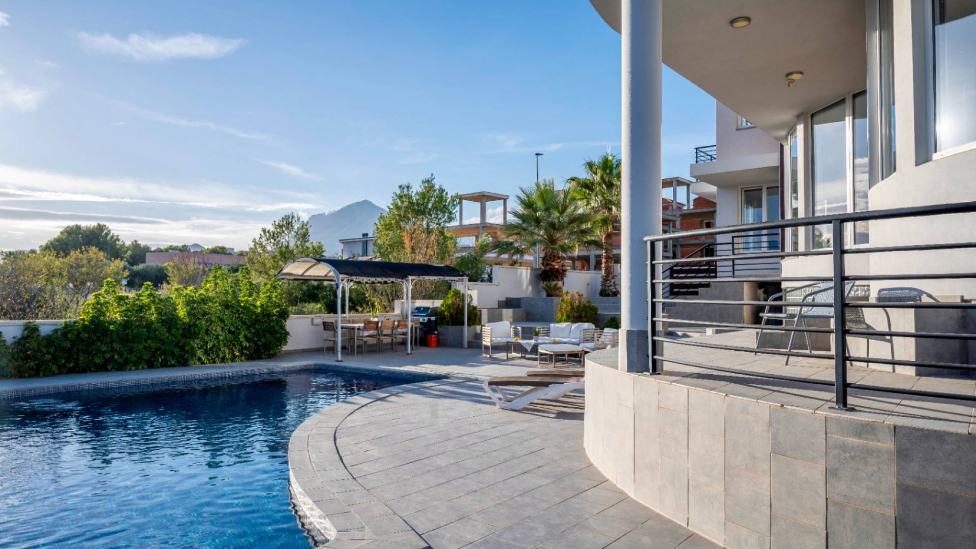 Second hand - Independent villa - Alfas del Pi - Alfaz del Pí