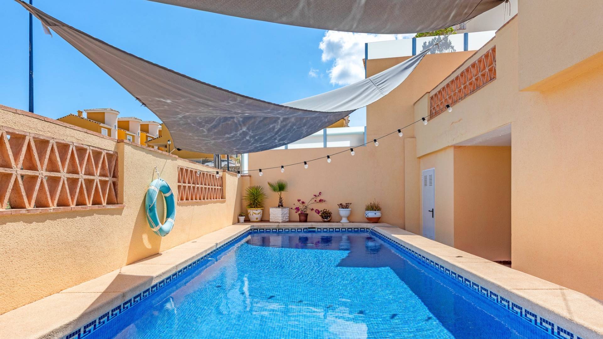 Second hand - Independent villa - Alfas del Pi - Alfaz del Pí