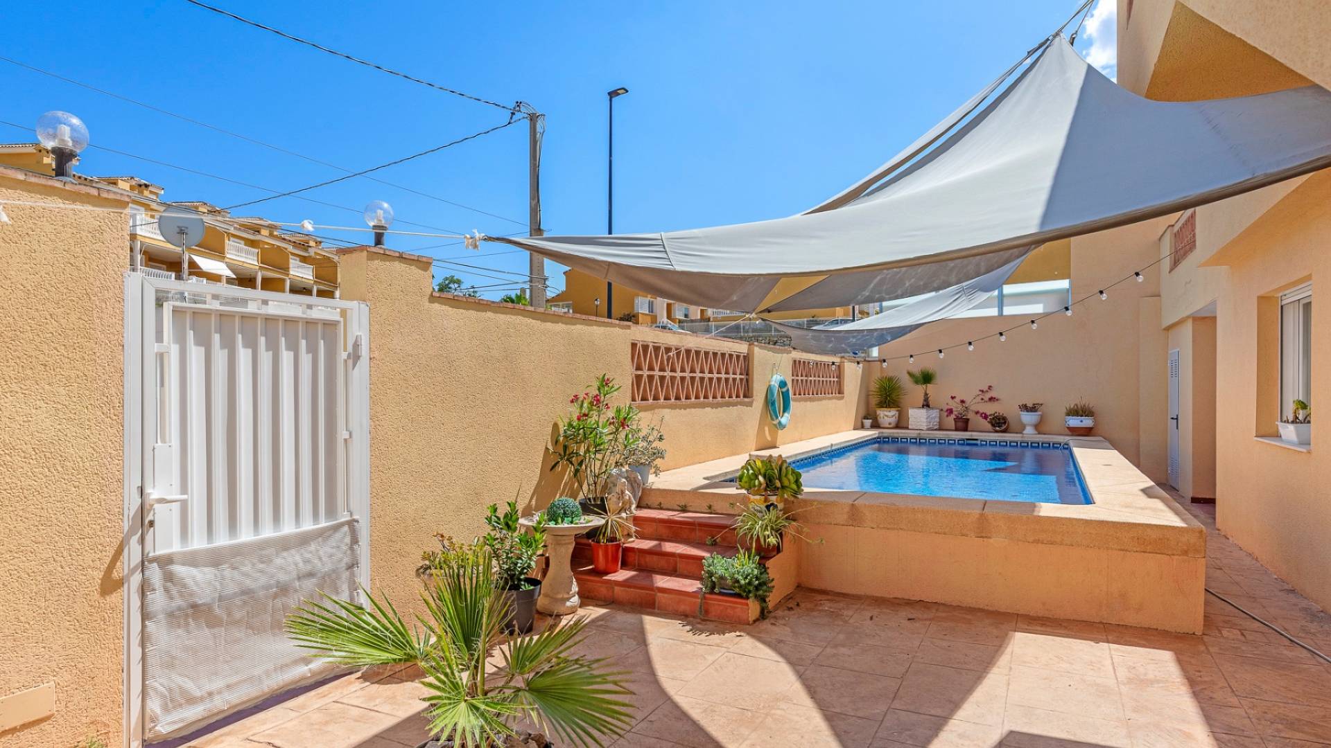 Second hand - Independent villa - Alfas del Pi - Alfaz del Pí