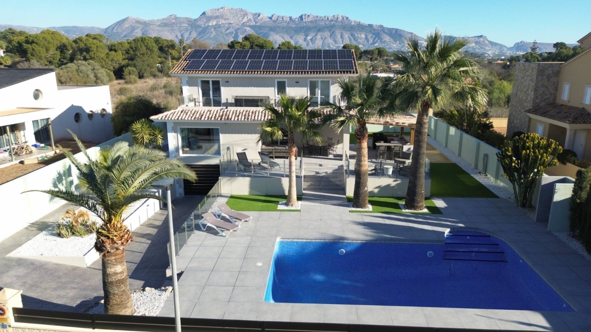 Second hand - Independent villa - Alfas del Pi - Alfaz del Pí
