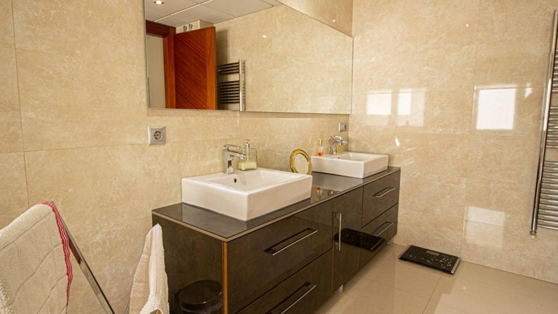 Second hand - Independent villa - Alfaz del Pí