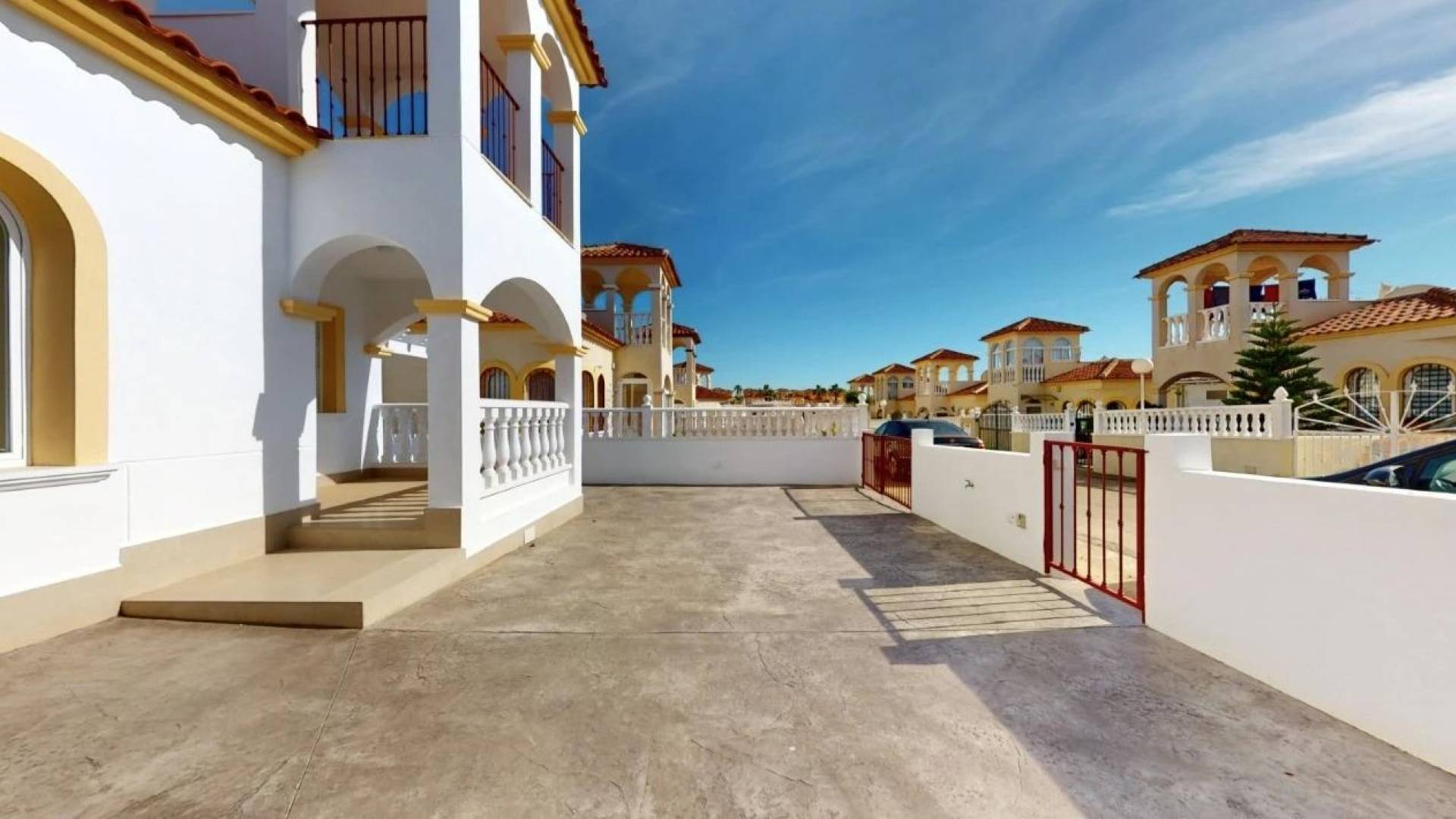 Second hand - Independent villa - Algorfa - Costa blanca sur