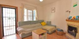Second hand - Independent villa - Algorfa - Montebello