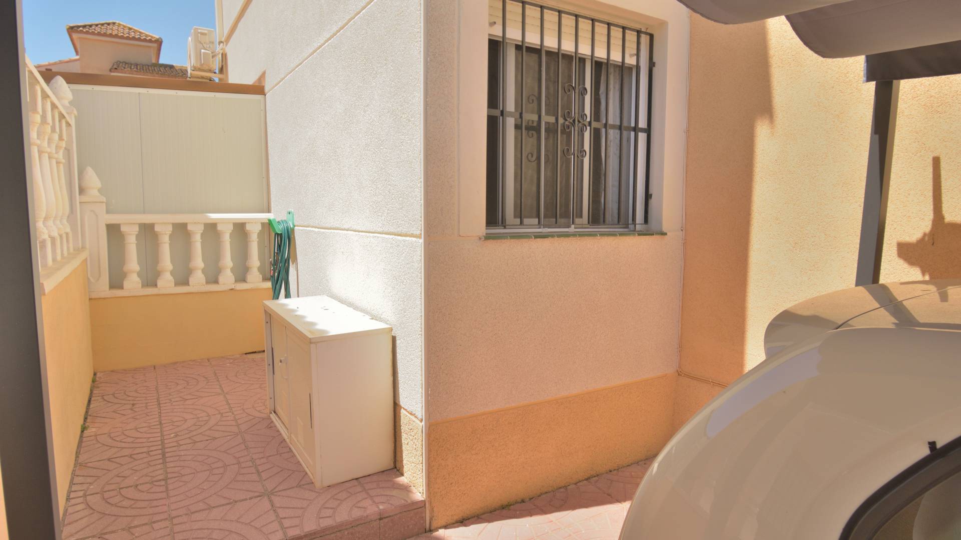 Second hand - Independent villa - Algorfa - Montebello