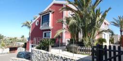 Second hand - Independent villa - Algorfa