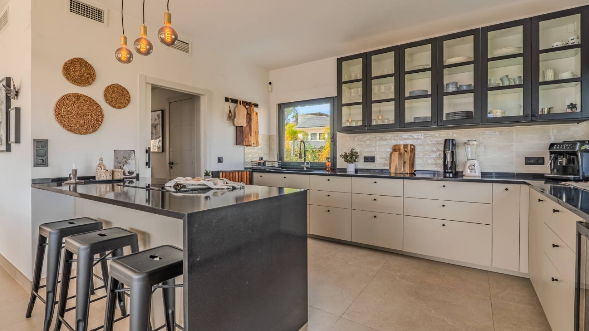 Second hand - Independent villa - Alicante - Cabo de las Huertas