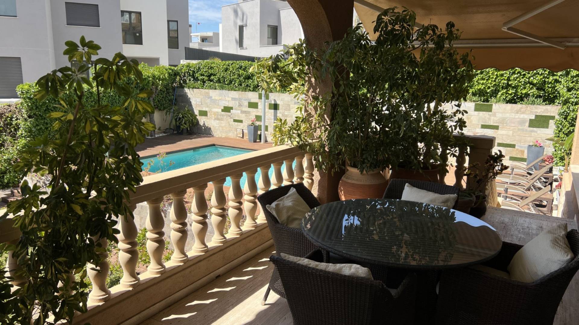 Second hand - Independent villa - Alicante - Cabo de las Huertas