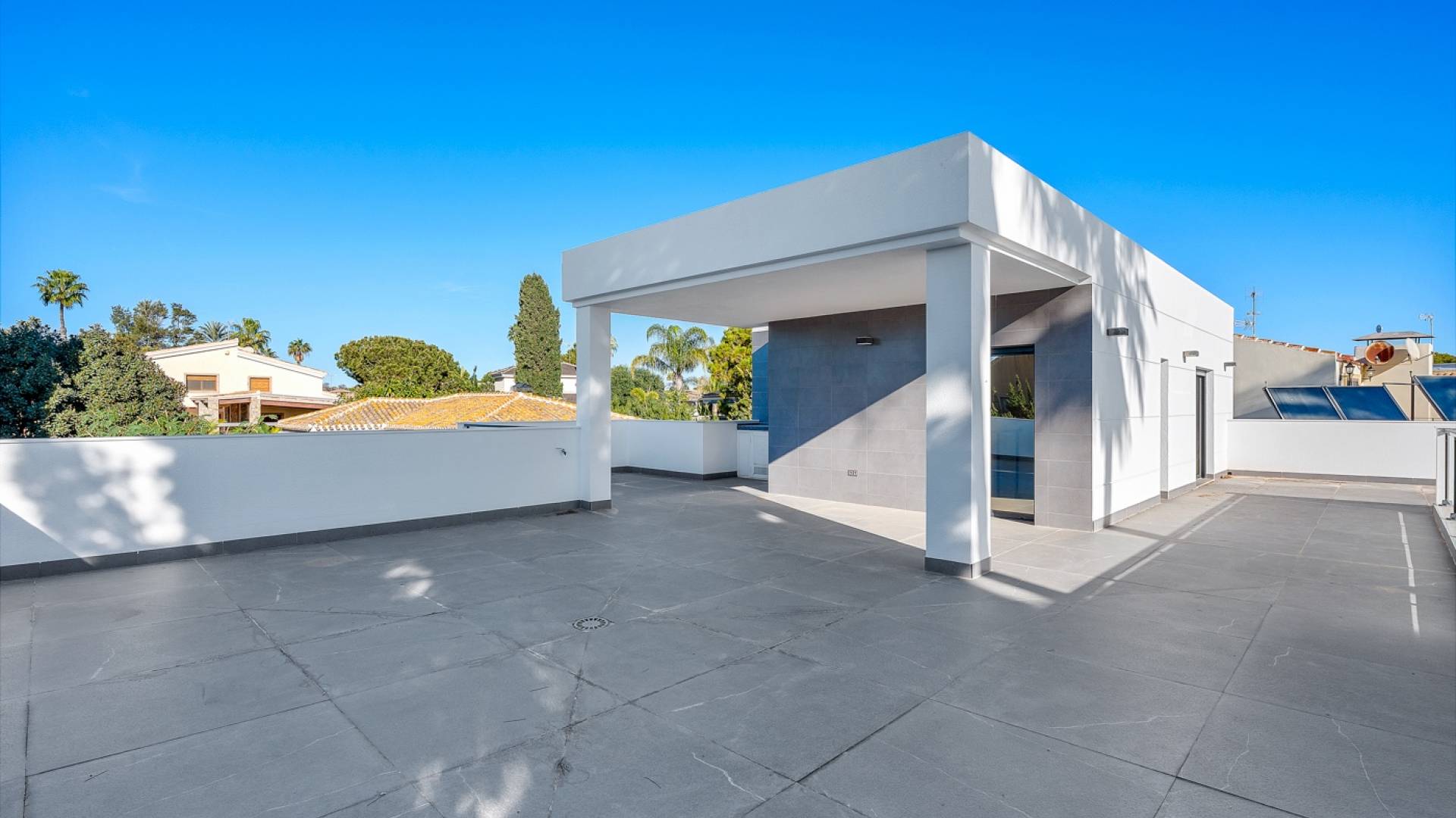 Second hand - Independent villa - Alicante - Campoamor