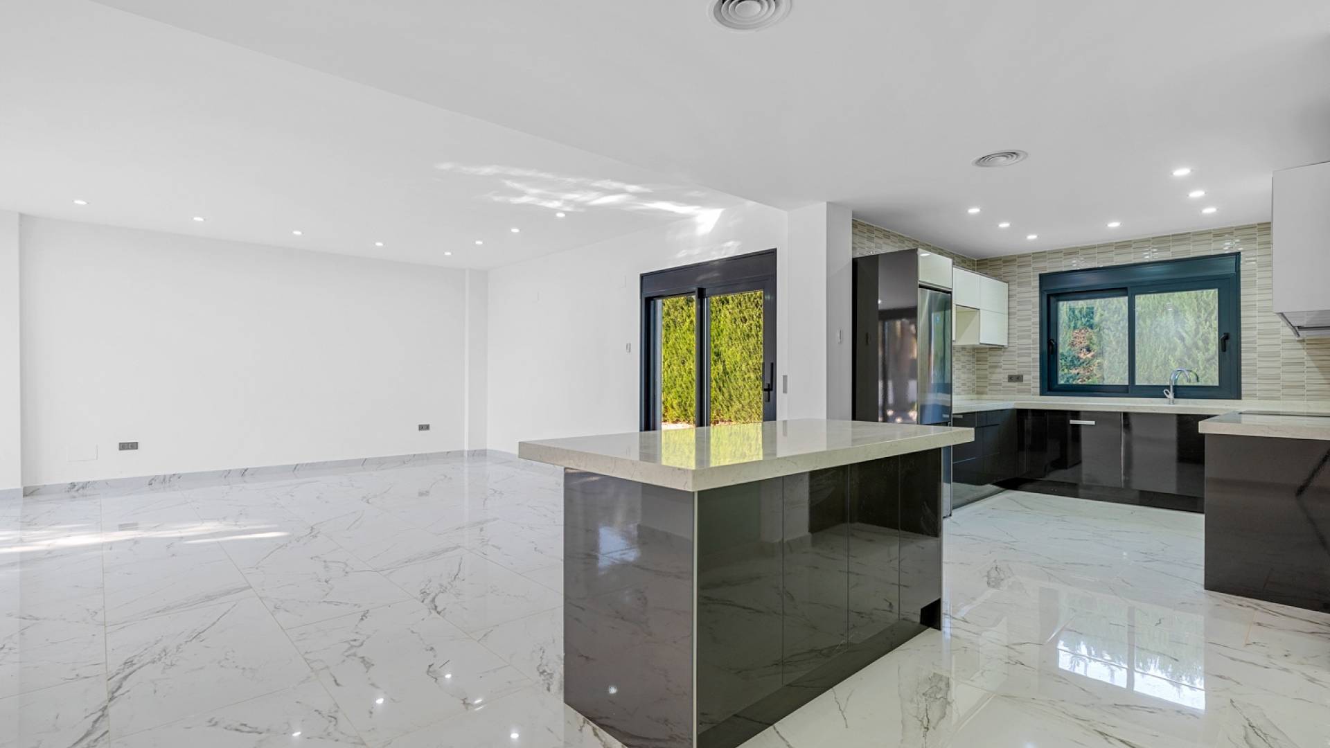 Second hand - Independent villa - Alicante - Campoamor