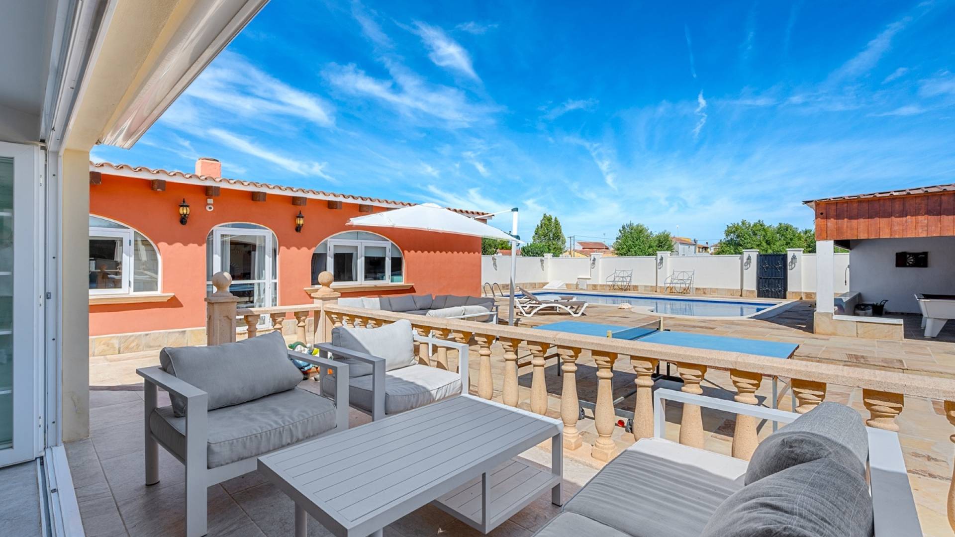 Second hand - Independent villa - Almoradi - Las Heredades