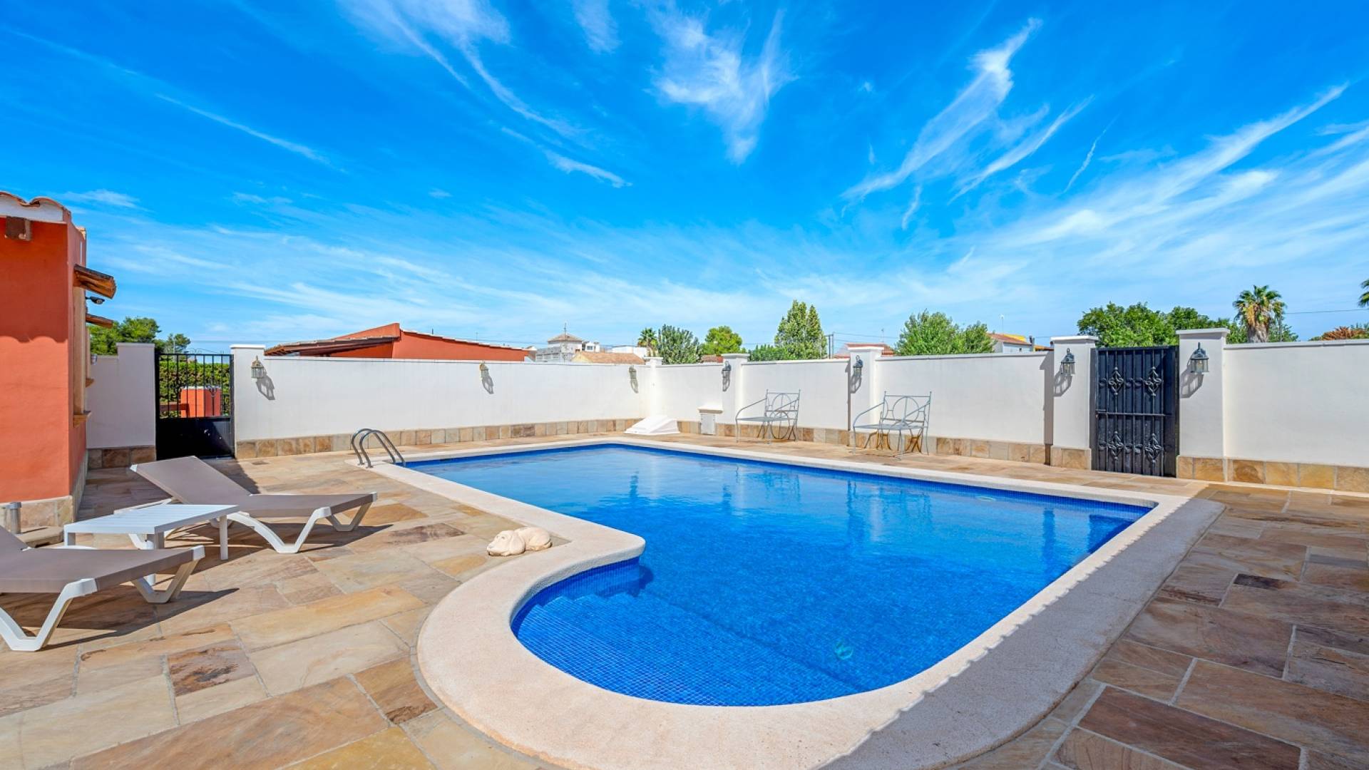 Second hand - Independent villa - Almoradi - Las Heredades