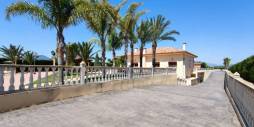 Second hand - Independent villa - Aspe