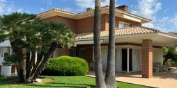 Second hand - Independent villa - Benidorm