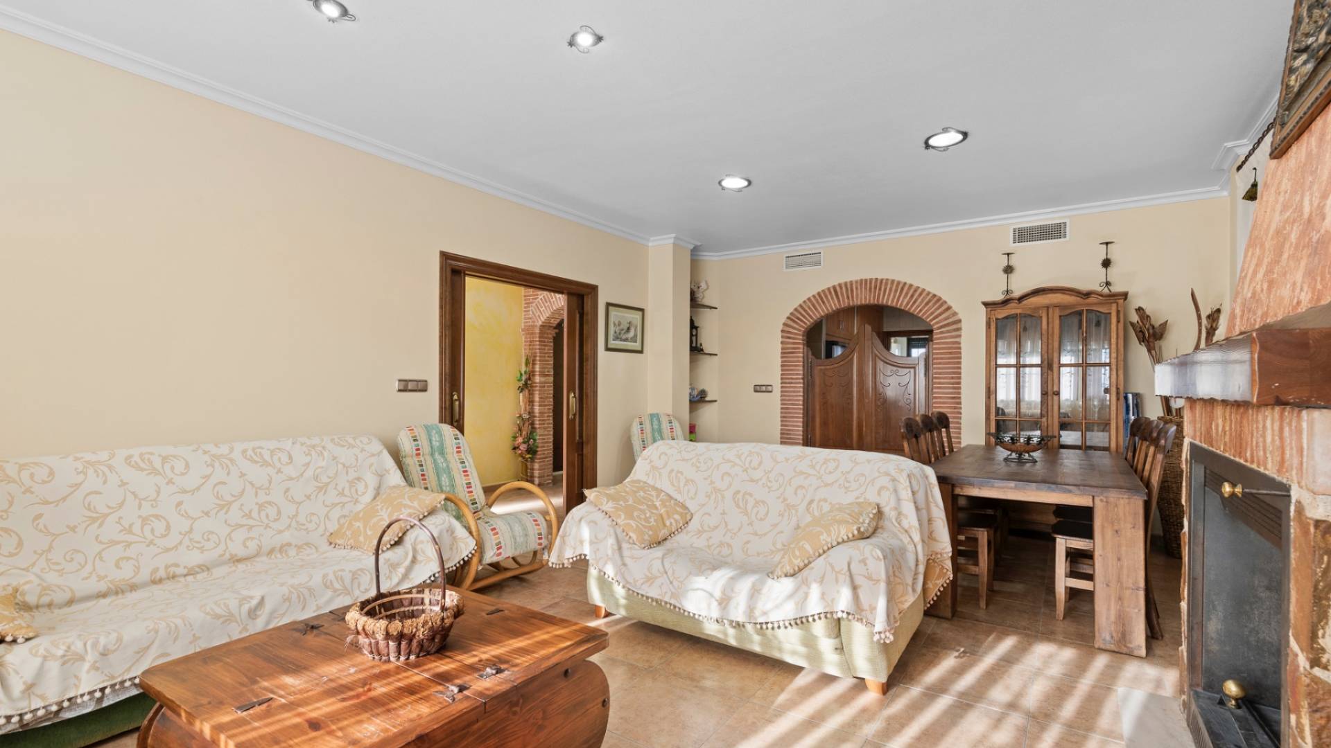 Second hand - Independent villa - Beniel - Carretera de Beniel