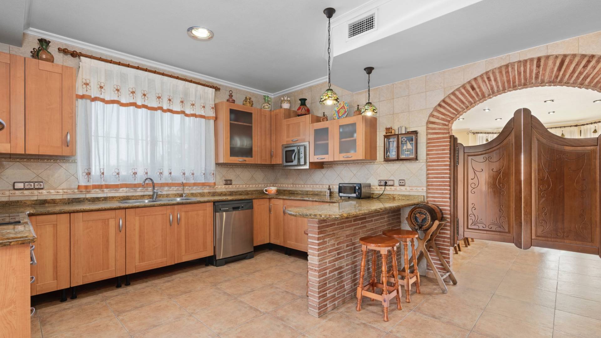 Second hand - Independent villa - Beniel - Carretera de Beniel