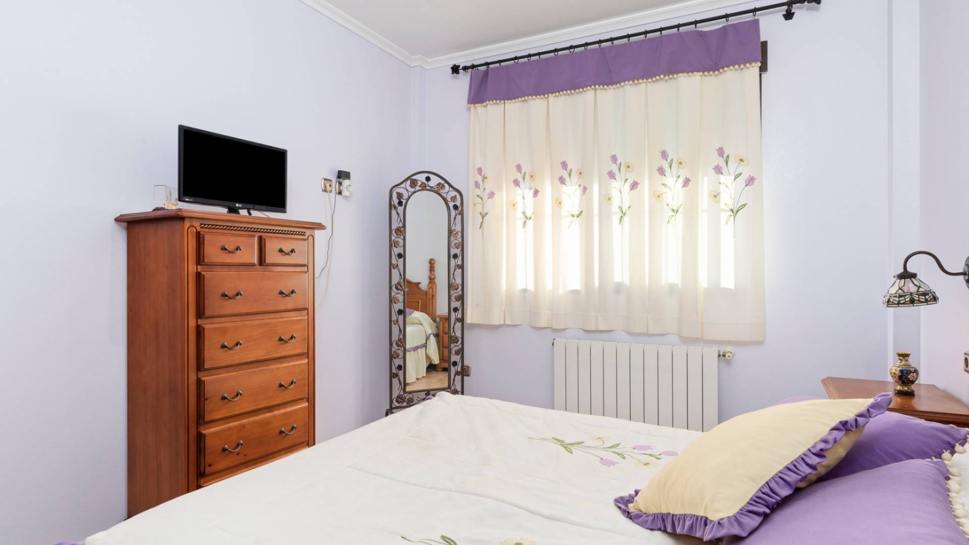 Second hand - Independent villa - Beniel - Carretera de Beniel