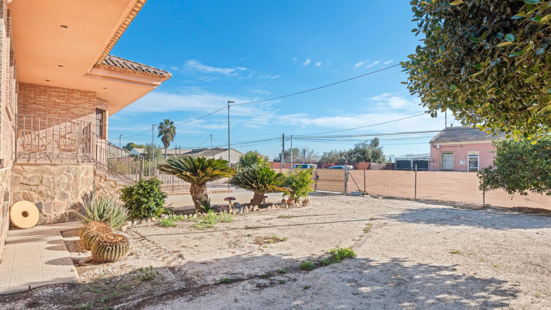 Second hand - Independent villa - Beniel - Carretera de Beniel