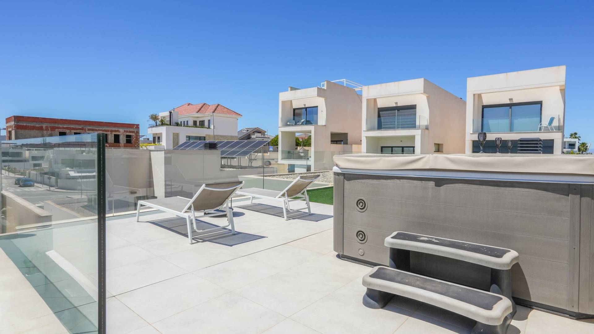 Second hand - Independent villa - Benijofar - Center