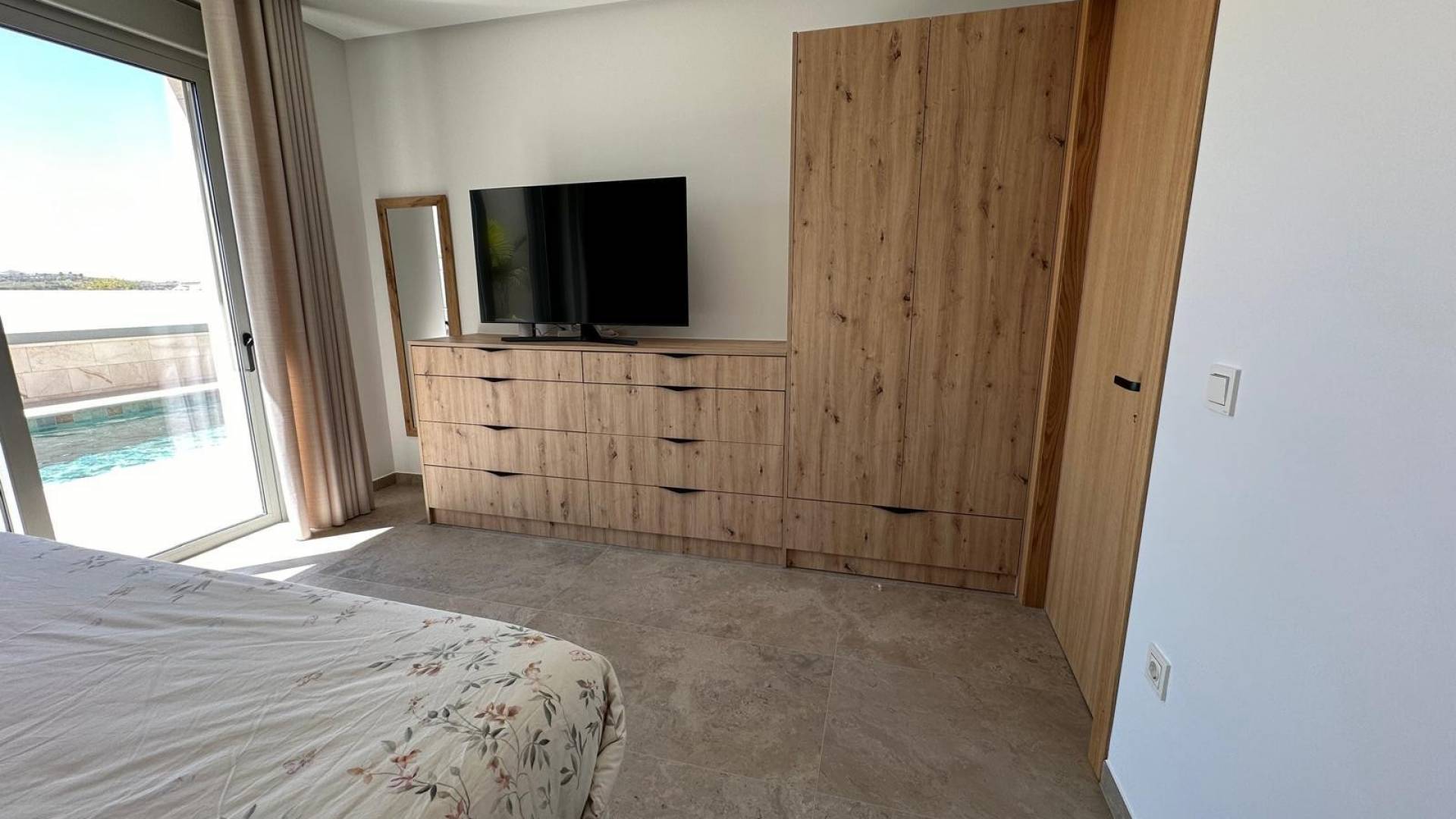 Second hand - Independent villa - Benijofar