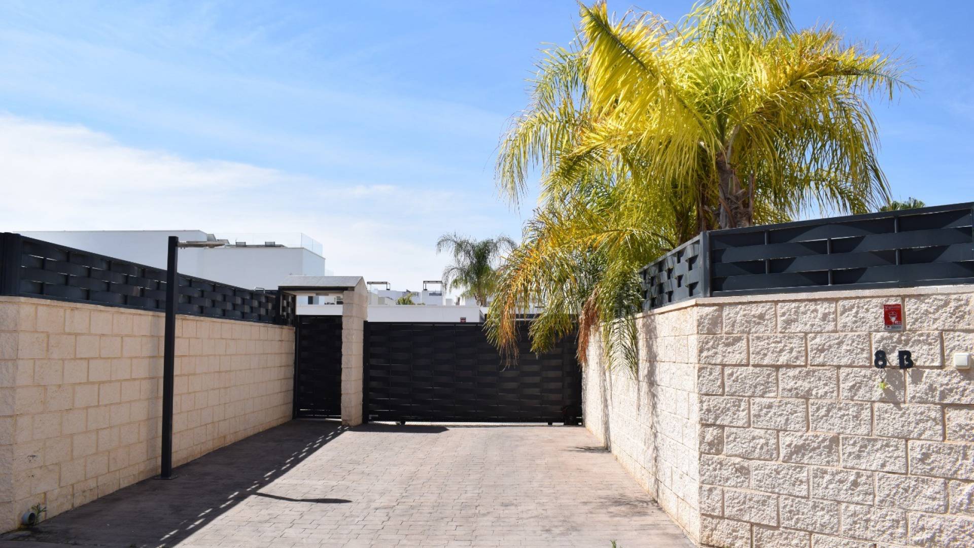 Second hand - Independent villa - Benijofar